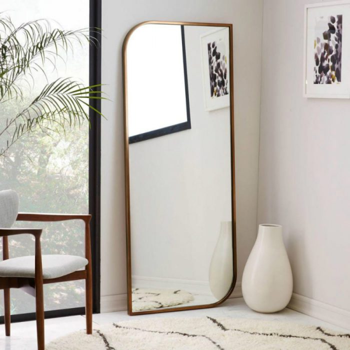 Metal-Framed-Asymmetrical-Floor-Mirror-Rose-Gold-900x900